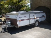 Light Weight Easy Caravan 