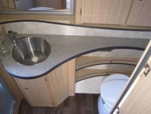 LIGHTWEIGHT LUNAGAZER 3 berth